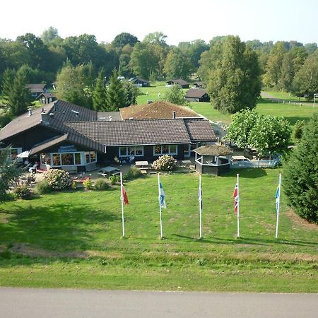 Scandinavisch dorp Hotel Eelderwolde Kamer foto